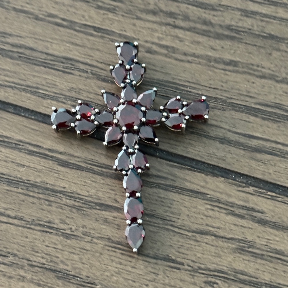Designer Large Elegant Garnet Cross Pendant 925